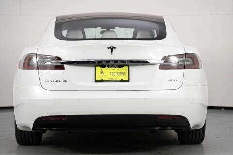 2017 Tesla Model S 90D