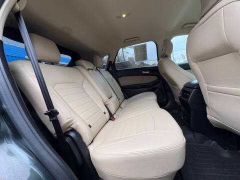 2015 Ford Edge SE