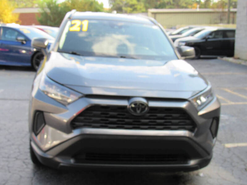2021 Toyota RAV4 LE