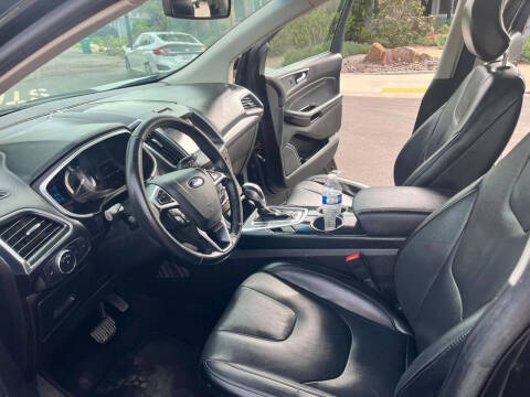 2017 Ford Edge Titanium