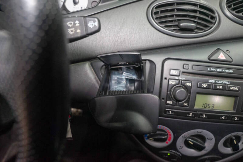 2003 Ford Focus SVT