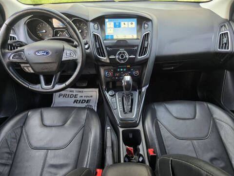 2017 Ford Focus Titanium
