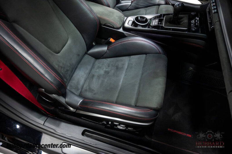 2023 Porsche 911 Targa 4 GTS