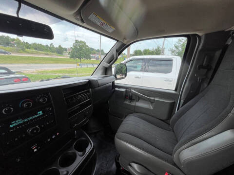 2021 GMC Savana 2500