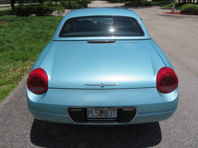 2002 Ford Thunderbird Deluxe
