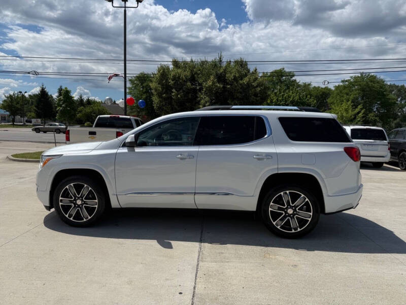 2017 GMC Acadia Denali