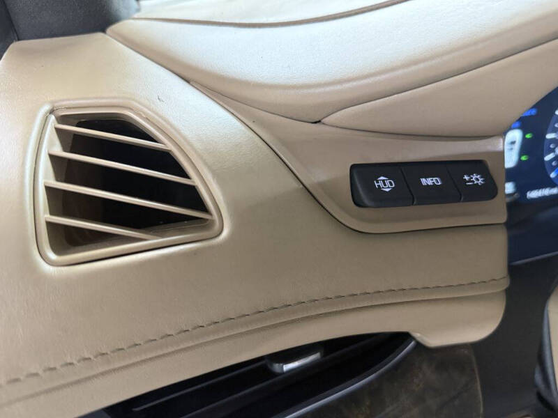 2018 Cadillac Escalade ESV Platinum