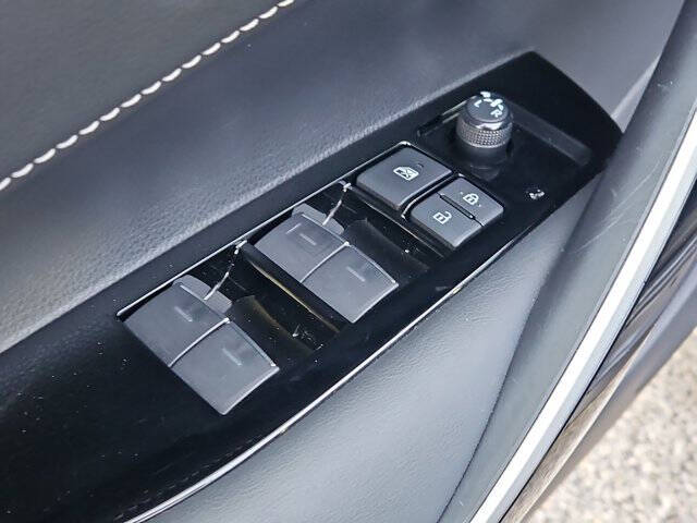 2023 Toyota Corolla Hatchback XSE