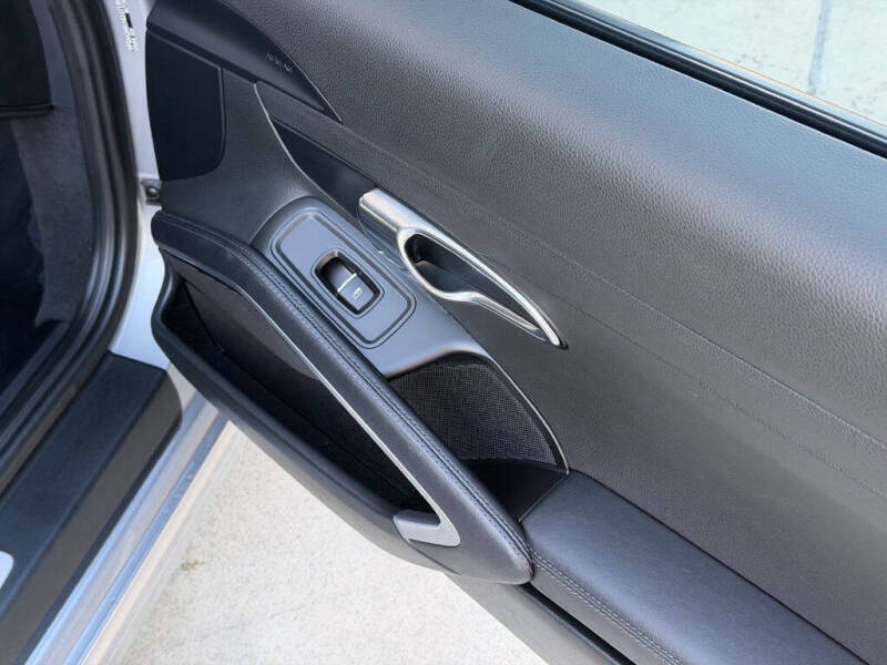 2017 Porsche 911 Carrera