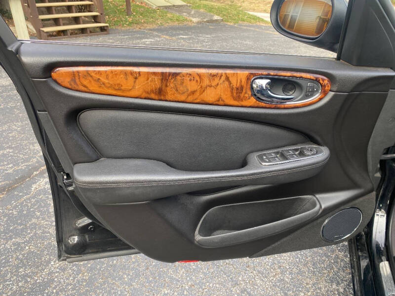 2004 Jaguar XJ-Series XJ8