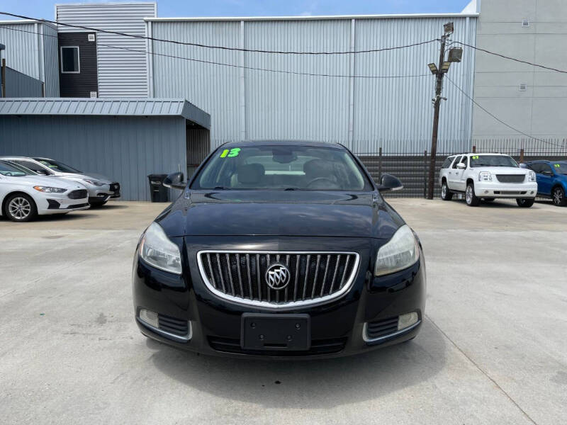 2013 Buick Regal Premium 1