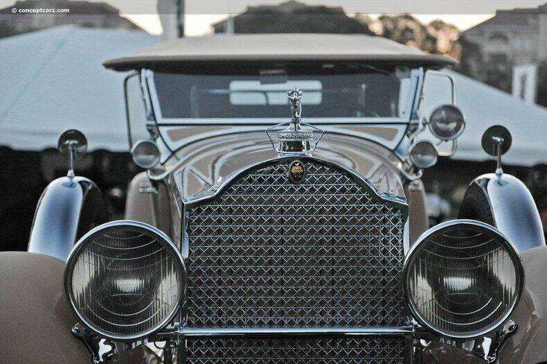 1929 Packard 640