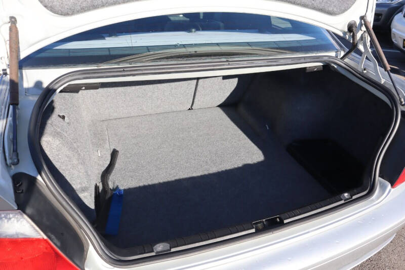 2006 BMW 3 Series 325Ci