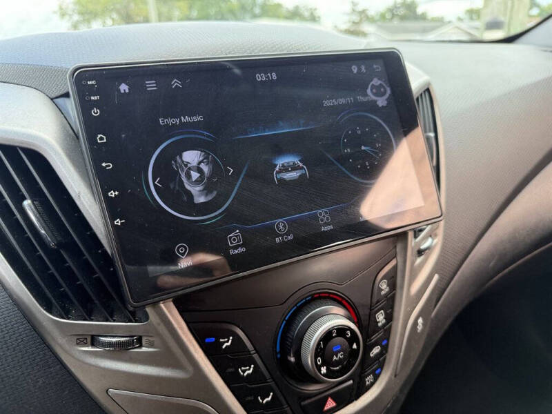 2014 Hyundai Veloster