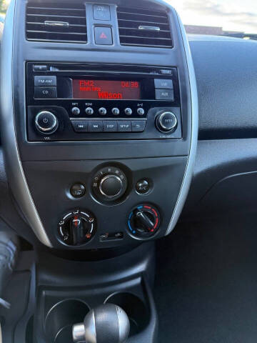 2016 Nissan Versa 1.6 SV