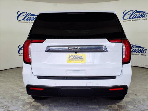 2021 GMC Yukon XL AT4