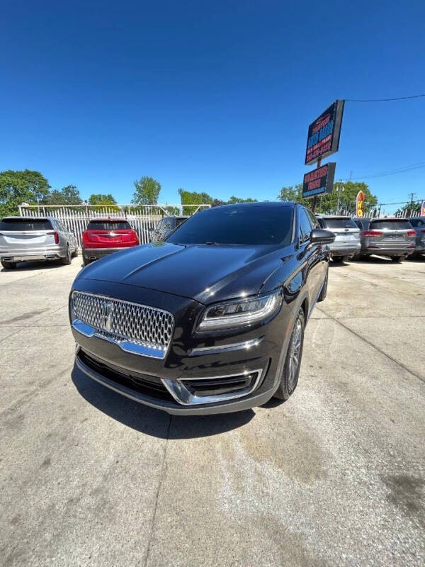 2019 Lincoln Nautilus Select