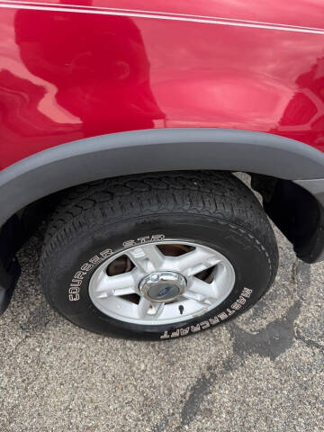2003 Ford Explorer XLT