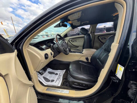 2018 Ford Taurus Limited