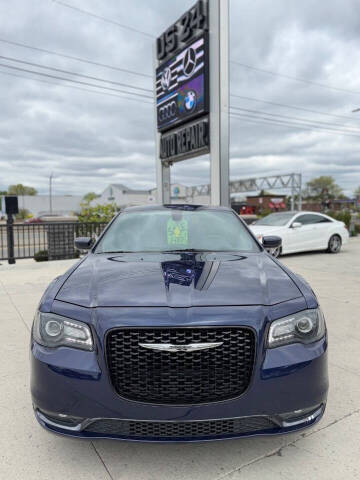 2017 Chrysler 300 S