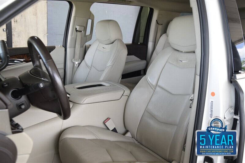 2015 Cadillac Escalade ESV Luxury
