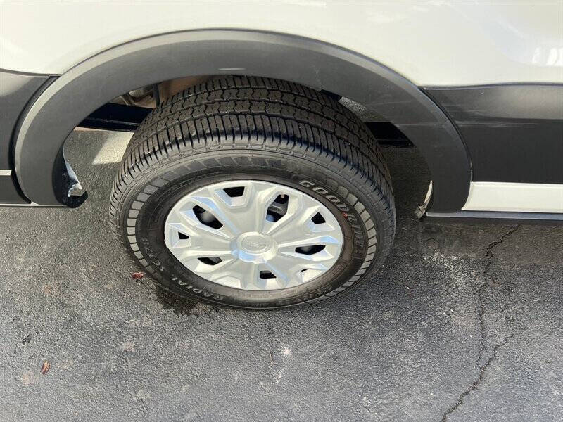 2023 Ford Transit 350 XLT