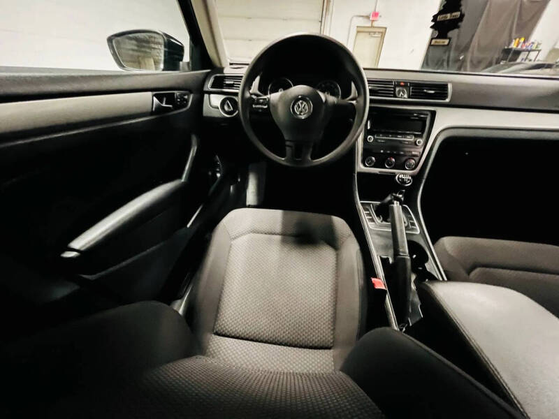 2013 Volkswagen Passat