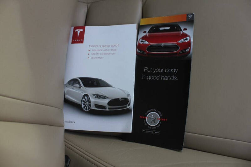 2016 Tesla Model S P85D