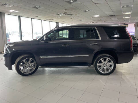 2017 Cadillac Escalade Luxury