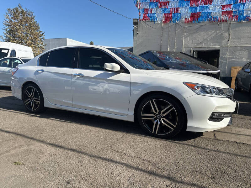 2017 Honda Accord Sport photo 6