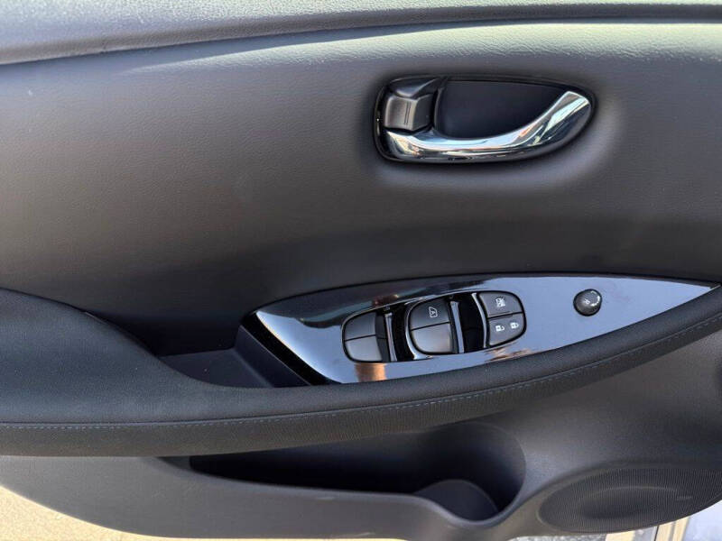 2025 Nissan LEAF SV PLUS