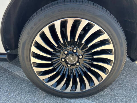 2020 Lincoln Navigator Black Label