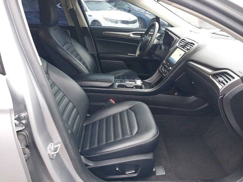 2020 Ford Fusion SEL