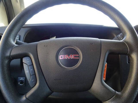 2023 GMC Savana 2500