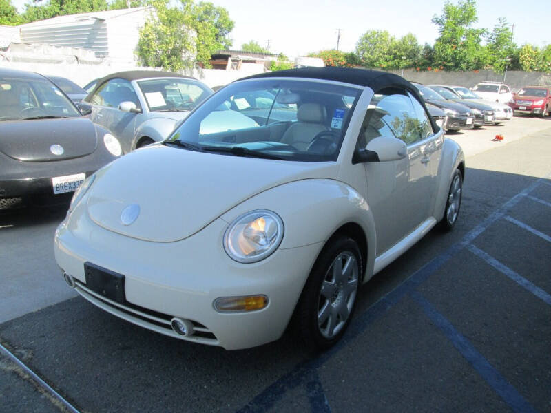 2003 Volkswagen New Beetle Convertible GLX