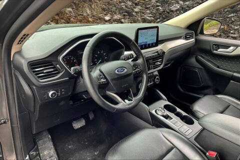 2020 Ford Escape SEL