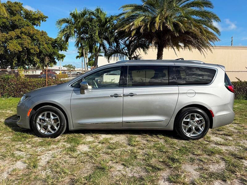 2017 Chrysler Pacifica Limited