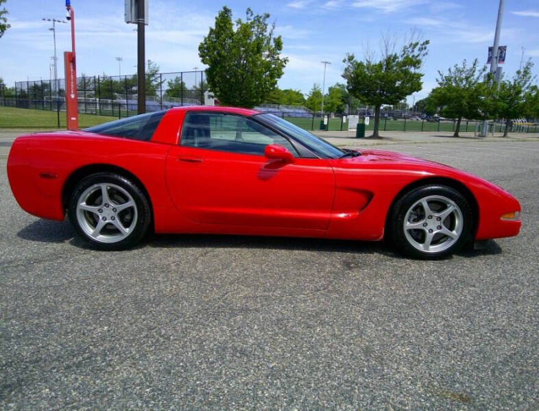 2004 Chevrolet Corvette