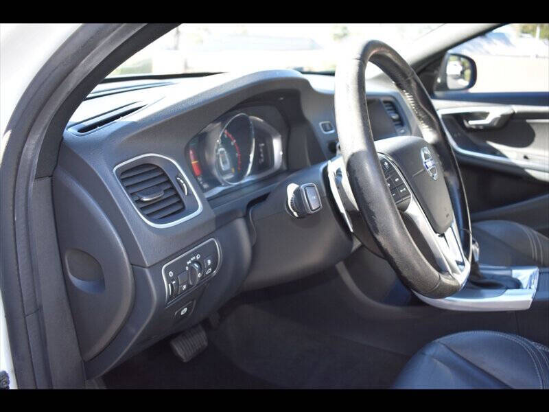 2016 Volvo S60 T5 Drive-E Premier