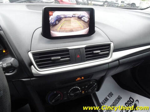 2017 Mazda MAZDA3 Sport