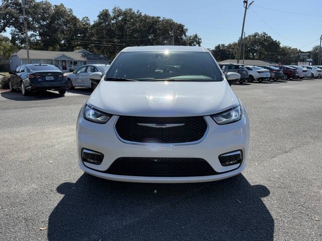 2023 Chrysler Pacifica Touring
