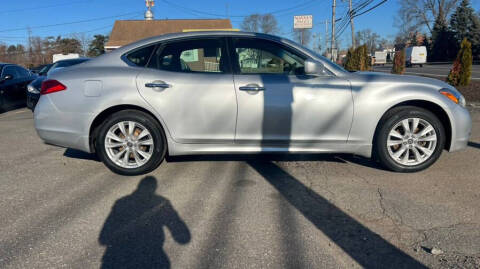 2011 Infiniti M37 x
