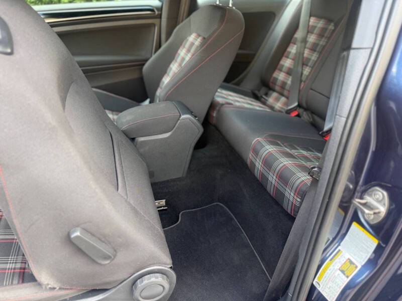 2015 Volkswagen Golf GTI S