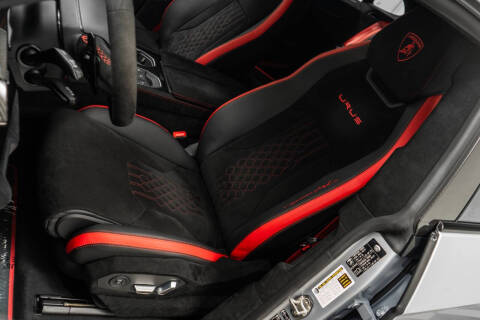 2024 Lamborghini Urus Performante