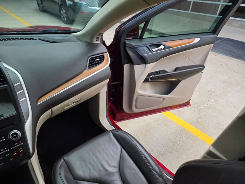 2017 Lincoln MKC Select