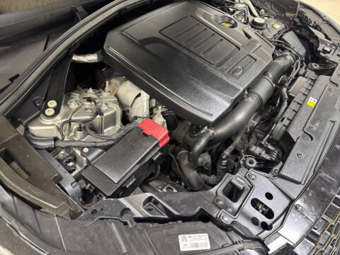 2019 Land Rover Range Rover Velar P250 R-Dynamic SE