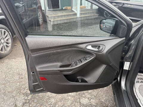 2017 Ford Focus SE