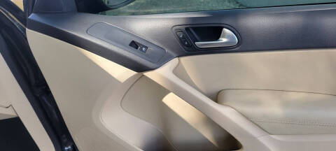 2017 Volkswagen Tiguan 2.0T Limited S