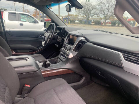 2018 GMC Yukon XL SLE