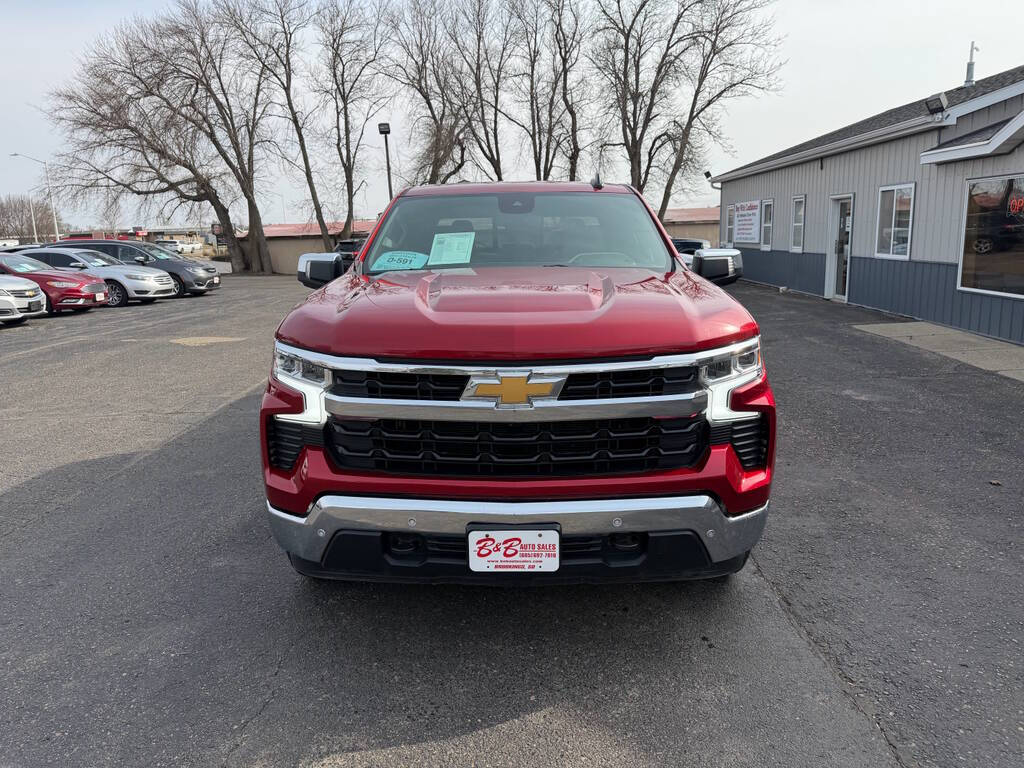 2024 Chevrolet Silverado 1500 6